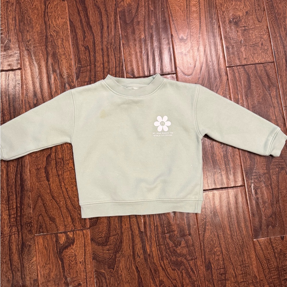 Sweatshirt